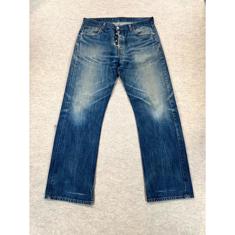 Levis 501 Straight Jeans Mens 36x32 Blue Whiskering Denim Cotton Medium Wash